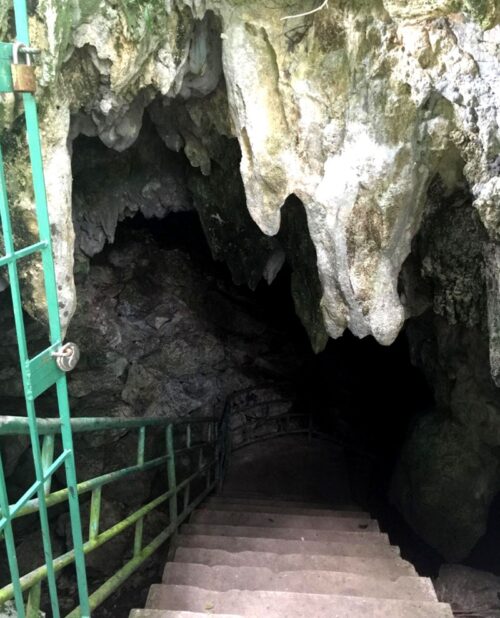 Roaring River Cave Negril