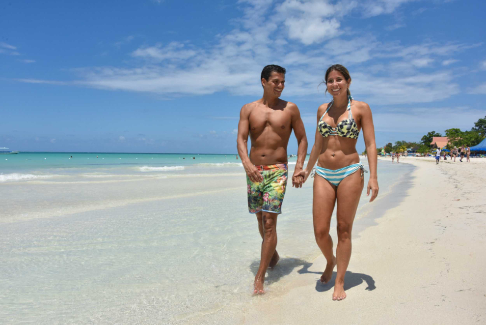 Negril Beach Experience & Rick's Cafe Combo